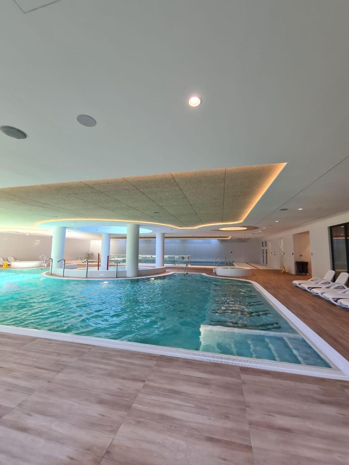 Pinea Sky Premium Apartament Z Widokiem Na Morze Ze Spa I Basenem Przy Plazy Pobierowo Dış mekan fotoğraf